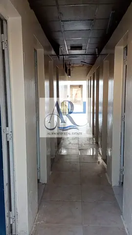 سكن عمال للإيجار في الصجعة – 40 غرفة مجهزة