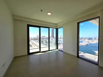 NO COMMISSION | Direct from Owner | BRAND NEW 3BR YACHT& SEA FACING
