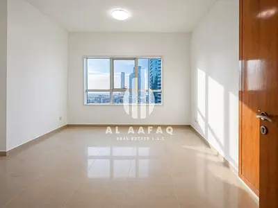 Sea view 3BHK| Master Bedroom | Maids Room | AC Chiller free