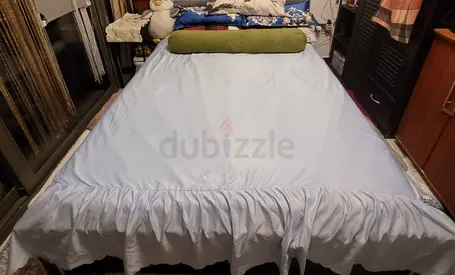 MOVING OUT SALE: Queen size bedsheet with Skirt - light blue