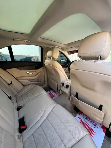 صورة مصغرة 10 لـ 2015 Mercedes-BENZ C-CLASS
