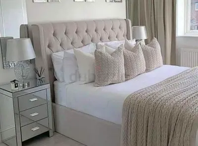 Light gray colour 180*200 king size velevt Bed