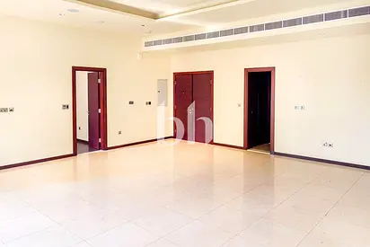 Spacious 3BR | Marina partial sea view |Vacant now