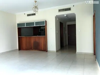 1 Spacious Bedroom Apartment | Exceptional Waterfront Living