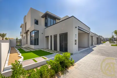 Landscaped | Single Row | Vastu
