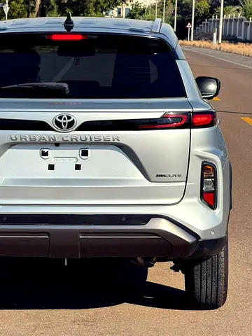 2025 Toyota URBAN CRUISER 照片 11