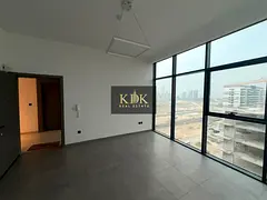 Well Maintained | Vacant | Community View