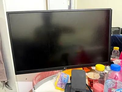 LG 24-inch LED Monitor - Good Working Condition