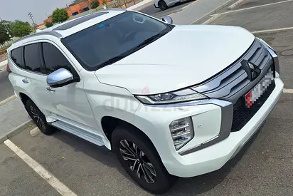 2022 Mitsubishi Montero Sport GLS Top Line | GCC Specs | Low Mileage