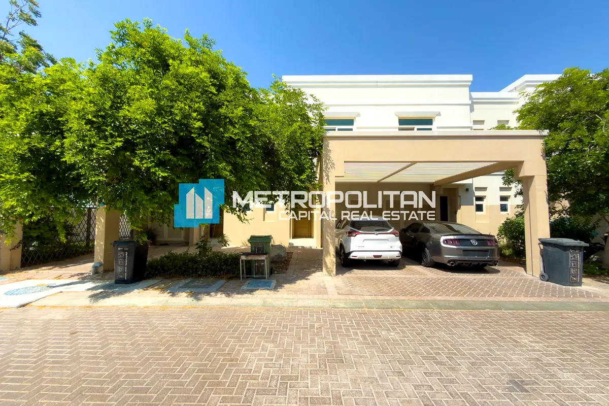 Ready to Move| Landscaped Garden | Well Maintained
