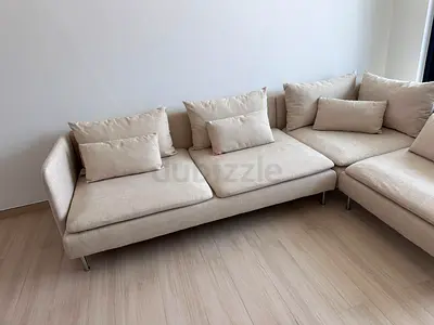Looks new Ikea Soderhamn L shape sofa Beige