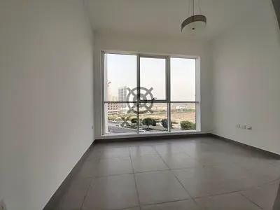 Spacious Layout|Unfurnished|Vacant Unit
