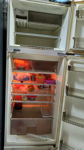 Fridge Westpoint Double-Door- Refrigerator - good Working conditions