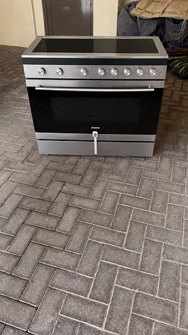 Siemens freestanding electric cooker with ceramic hob - excelent condition