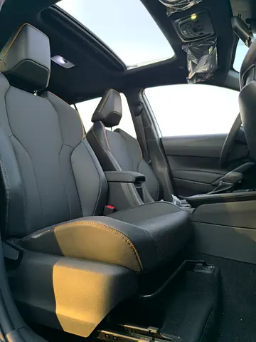 صورة 15 لـ 2026 Toyota COROLLA CROSS