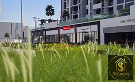 Best Deal & Vacant | Steps from the Boulevard | Street Frontage Retail Shop
