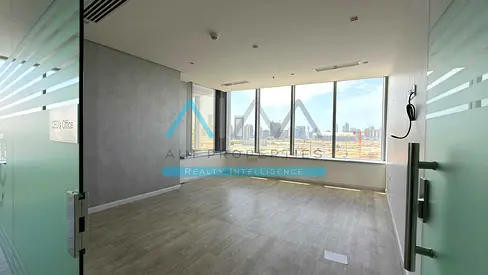 3 Months Free | Bright, Fitted & Partitioned Ready Office with 2 Parking - Control Tower