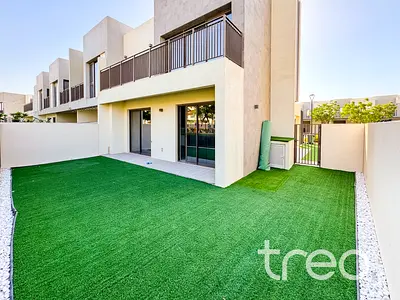 Spacious Villa | Corner Unit | Park Facing