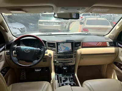 صورة 8 لـ 2014 Lexus LX-SERIES