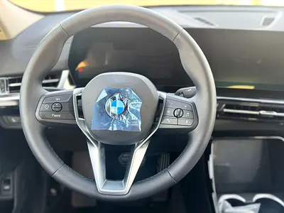 2026 BMW X2 — миниатюра 11
