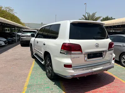 صورة 6 لـ 2014 Lexus LX-SERIES