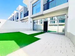 2 MONTHS FREE | MIDDLE VILLA | 5 BR + M