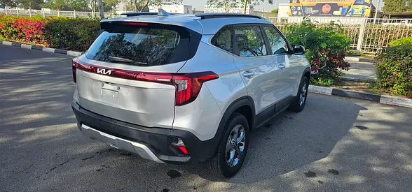 2024 KIA SELTOS 照片 8
