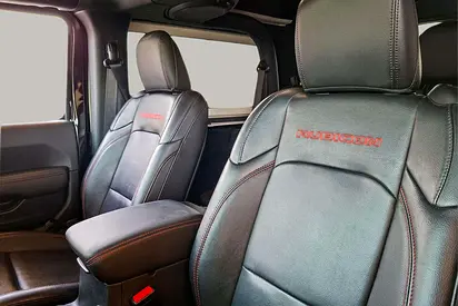 2023 JEEP WRANGLER — миниатюра 11