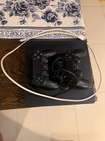 PS4 Slim with 3 Original Controllers