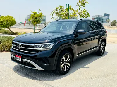 Volkswagen Teramont Highline 2023 | GCC Specs | Low Mileage | Warranty