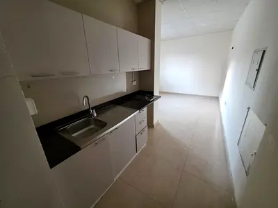 Studio in Al Nuaimiya Ajman, brand new building, separate kitchen, prime location, 21K yearly.
