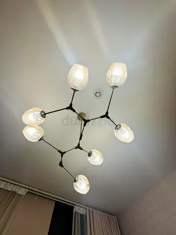 Modern 7-Light Molecular Chandelier