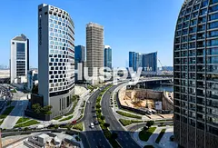 Fully Furnished | 3 Parking Spaces | Canal View
