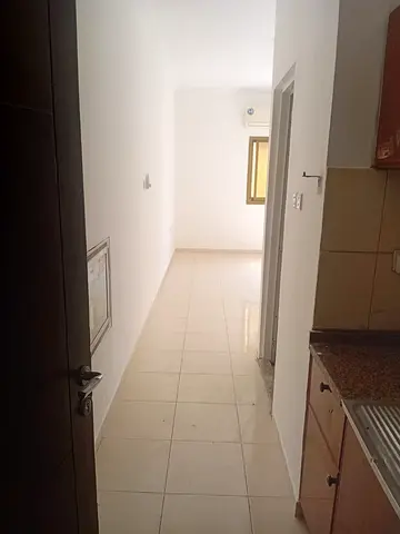 🏡 استوديو أبراج جاردن سيتي – عجمان ✨ استوديو مميز في الطابق الأول 🍽️ مطبخ مفتوح 💰 الإيجار السنوي: 17,000 درهم 💳 4 دفعات 🔖 رقم الوحدة: 101 📞 تواص