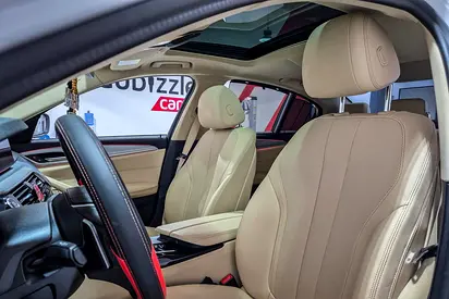 2021 BMW 5-SERIES — миниатюра 11