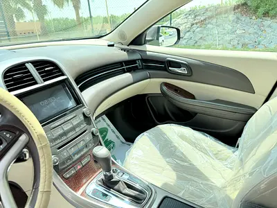 2012 Chevrolet MALIBU photo 15
