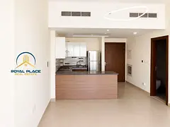 1BHK| Vacant | spacious | close to metro
