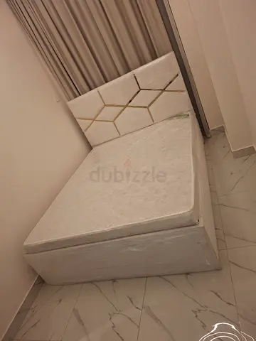 Queen size mattress with base - used, good condition