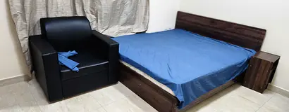 Master Bedroom Available For Famliy