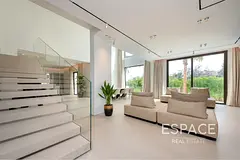 Stunning | Fully Upgraded | Furnished