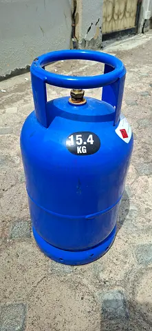 Small Adnoc gas cylinder Empty 25 Lbs