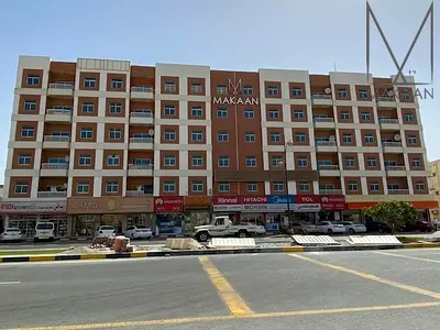 Specious 3 Bedrooms Apartment in Prime Location For Rent