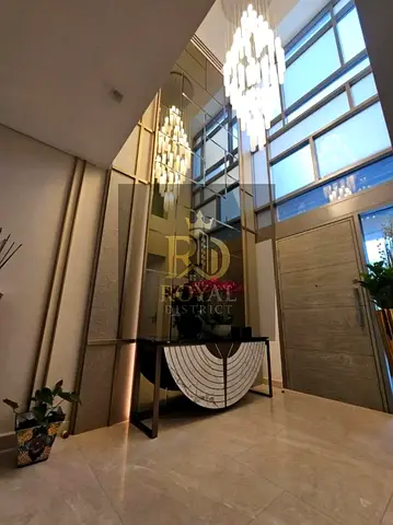 HOT DEAL | LUXURIOUS 5-BEDROOMS VILLA | FULLY CORNER | STYLISH LAYOUT | PRIME LOCATION IN LILAC