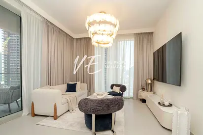 Hot Deal | Pool and Opera View | Move In Ready
