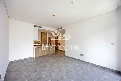 01 SERIES | HIGH FLOOR | BRAND NEW | CANAL VIEW