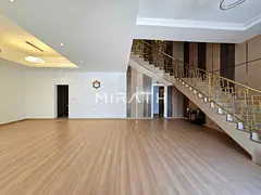 FULLY RENNOVATED HIGH QUALITY FINISHING WITH HUGE PLOT