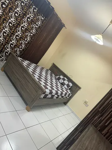 🏡 Master Room for Rent – Al Majaz 3, Al Khan, Sharjah