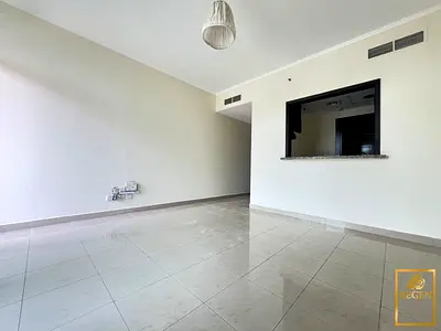 Canal-view Studio |Unfurnished | Chiller Free | The Views