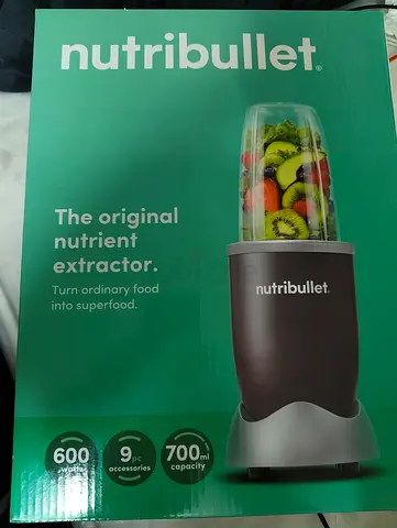 NutriBullet Personal Blender 700ml - Original Nutrient Extractor (Sealed Box)