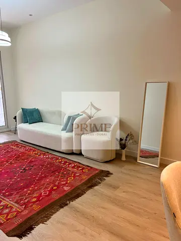Fully Upgraded – Vacant - Spacious